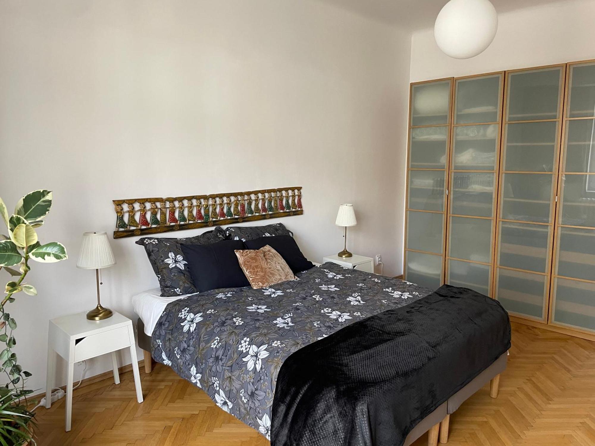 Blue Church Views - Central, Quiet, Bright - 4Th Floor Corner Apartment 125M2 Братислава Экстерьер фото